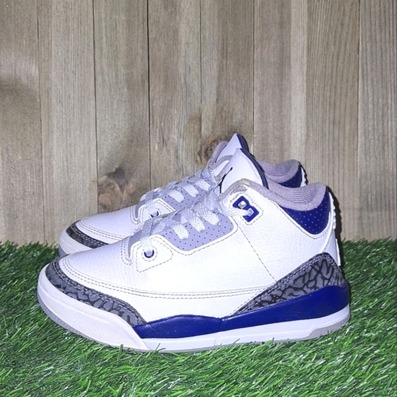 AIR JORDAN 3 RETRO PS "MIDNIGHT NAVY" 2024 (Kid's Size 12C) - Picture 10 of 16